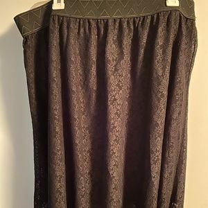 3x *vaulted* Lola Skirt EUC Black in Black